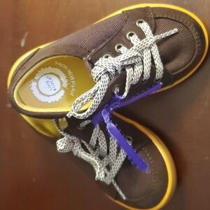 Livie and Luca Boys Lace Up Shoes Size 7 Months